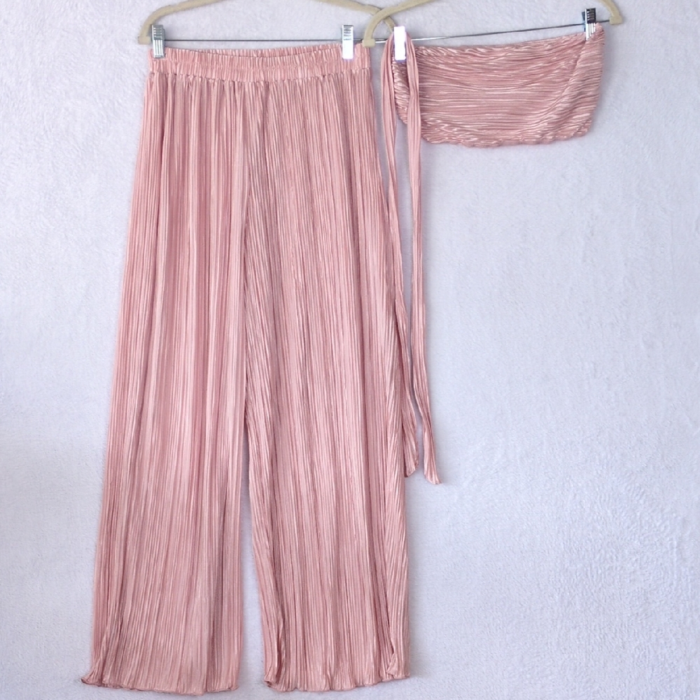 SHEIN Women's Pink Pleated Wide Leg Pants and Bandeau Size 6
